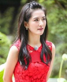 娱乐吃瓜谢娜是谁,娱乐圈风云人物，笑星与话题女王的多面人生