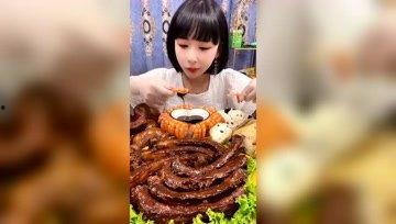 娱乐吃瓜酱女生为什么,从“421文件”到“参加离婚综艺”，吃瓜群众的狂欢与反思
