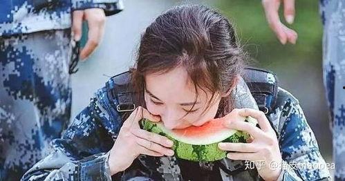 女子娱乐圈吃瓜,女子明星吃瓜大揭秘