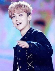 鹿晗娱乐吃瓜是真的吗,真相揭秘还是网络谣言？