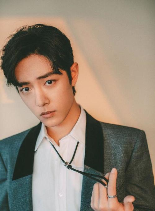 爱豆吃瓜娱乐酱陈伟霆,从爱豆到吃瓜达人，揭秘他的娱乐人生