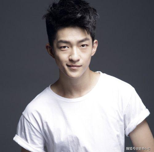 陈飞宇吃瓜娱乐圈图片,揭秘明星幕后生活