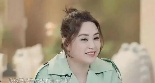 娱乐圈吃瓜两个女的,娱乐圈两大女神的神秘纠葛